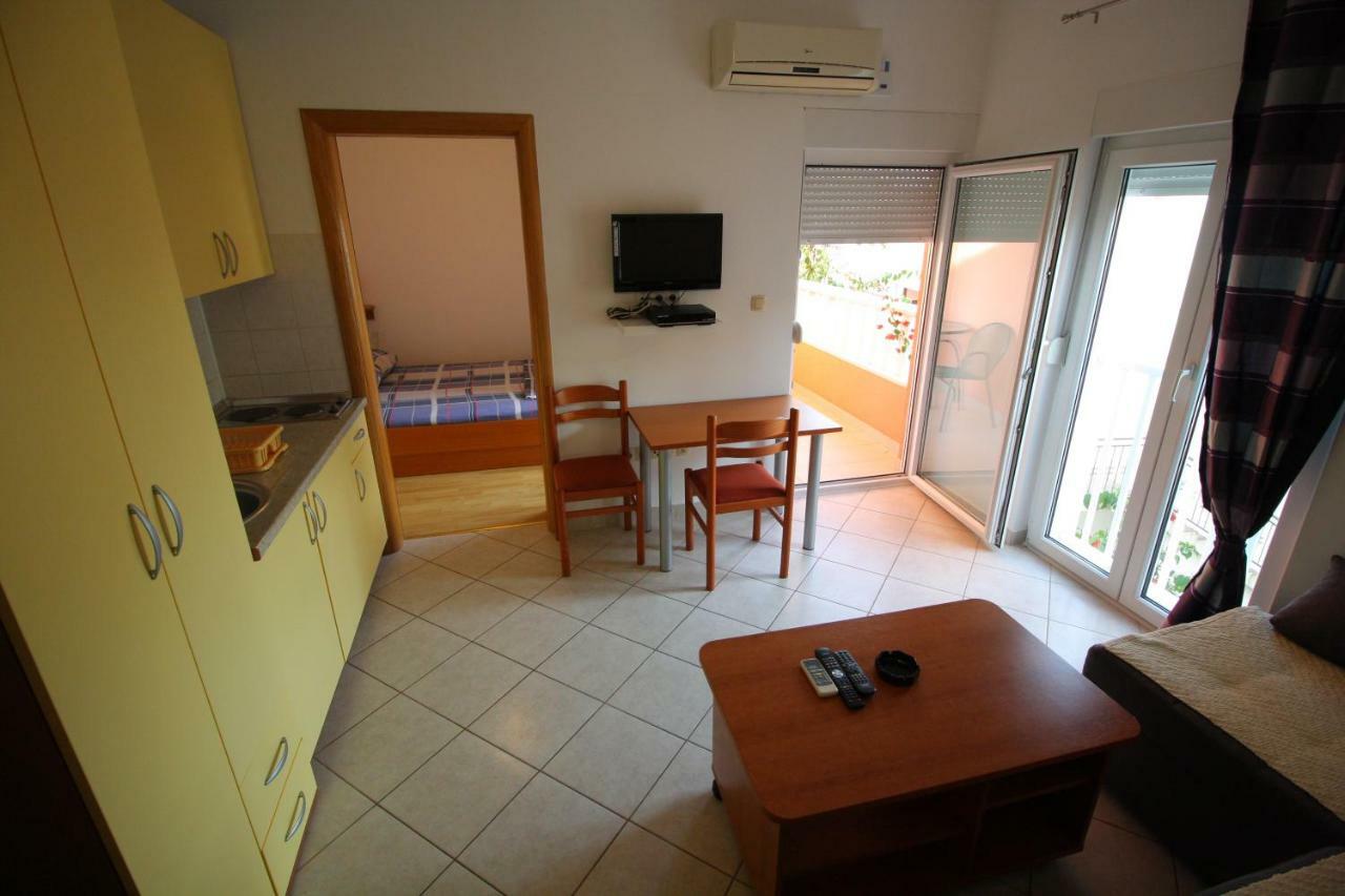 Apartments Knezovic Gradac  Exterior foto