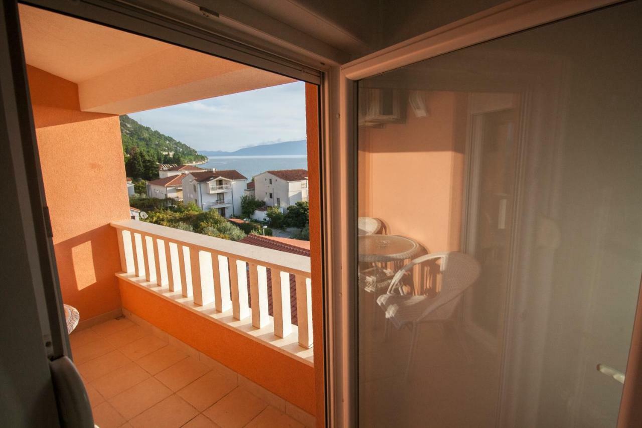 Apartments Knezovic Gradac  Exterior foto