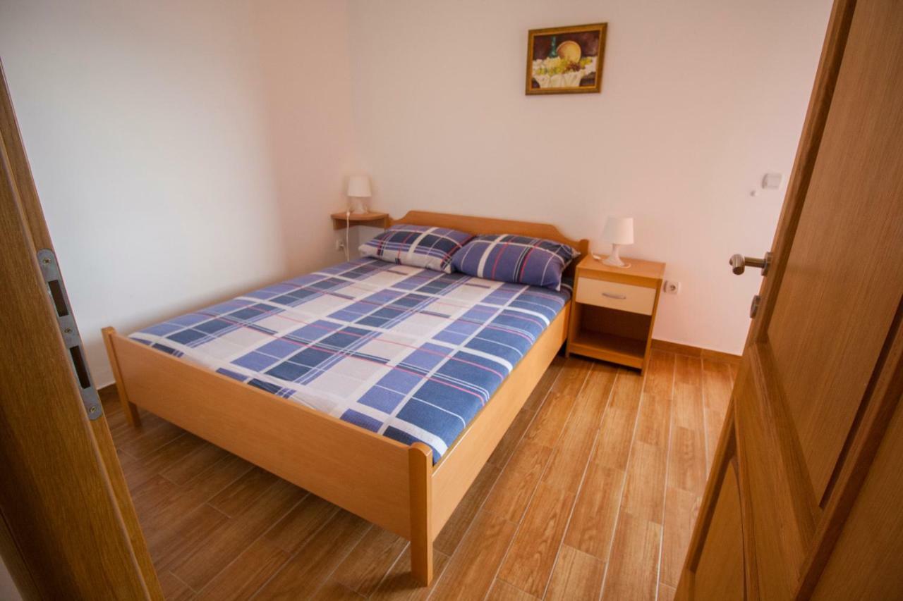Apartments Knezovic Gradac  Exterior foto